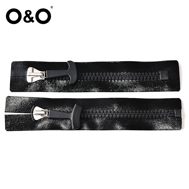 Resin airtight zipper with close/open end